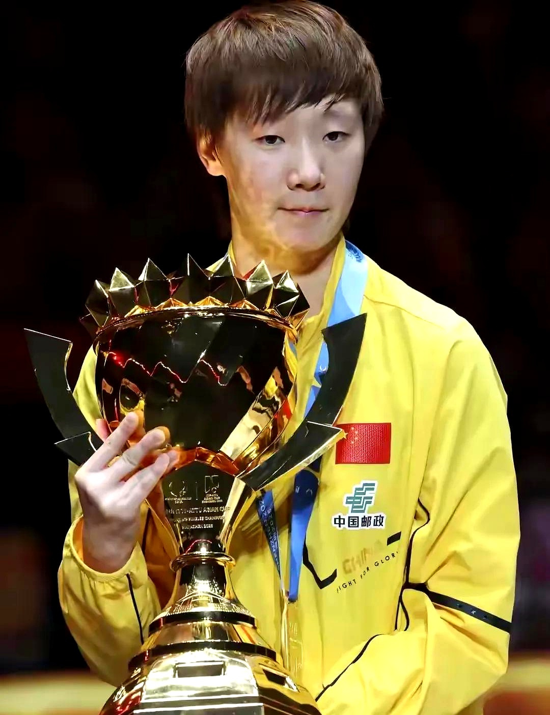 爱游戏入口-乒乓球选手发挥出色，荣膺最佳MVP的简单介绍