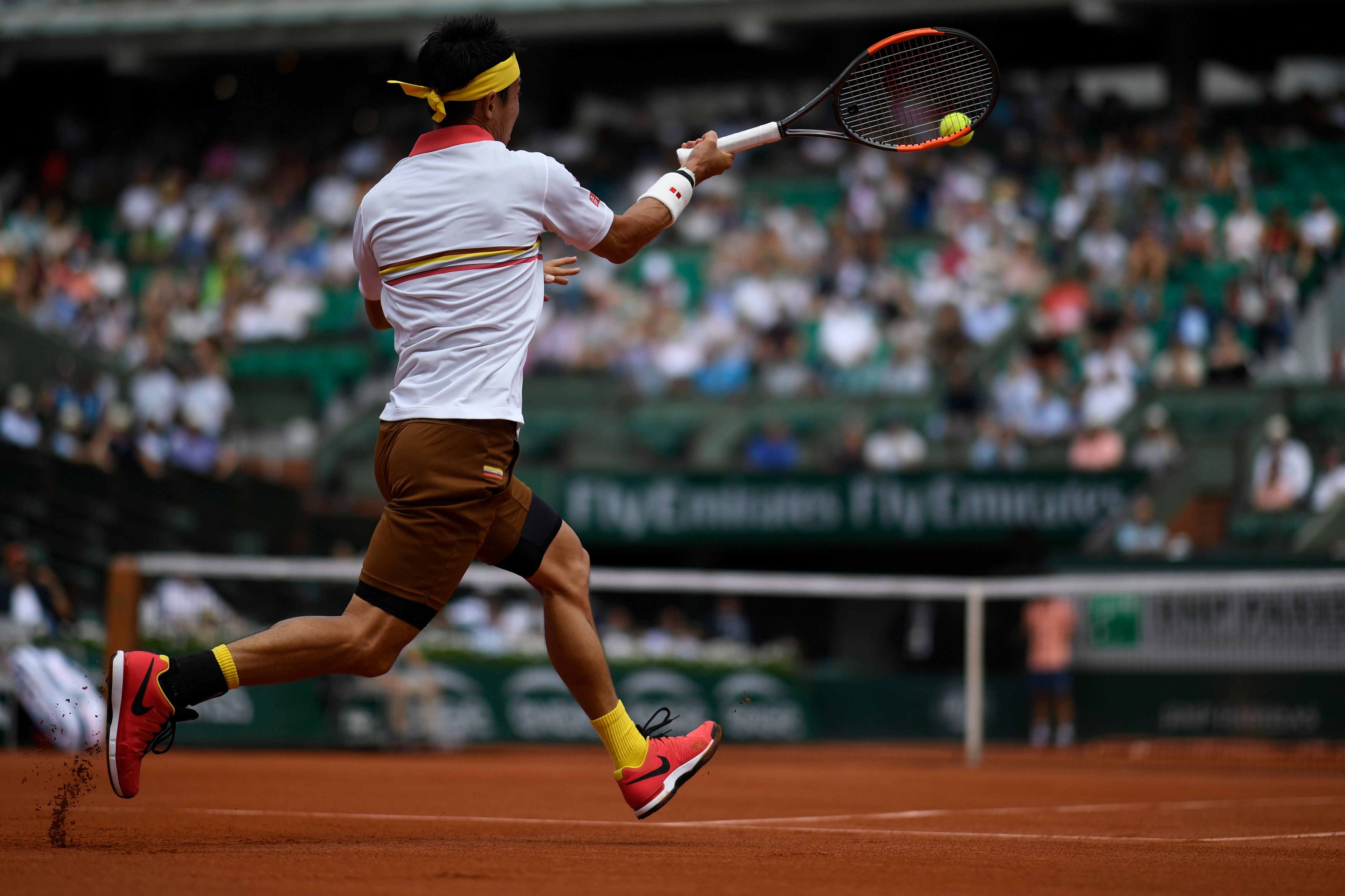 法网险胜戴维斯杯，蒂姆惊艳四座