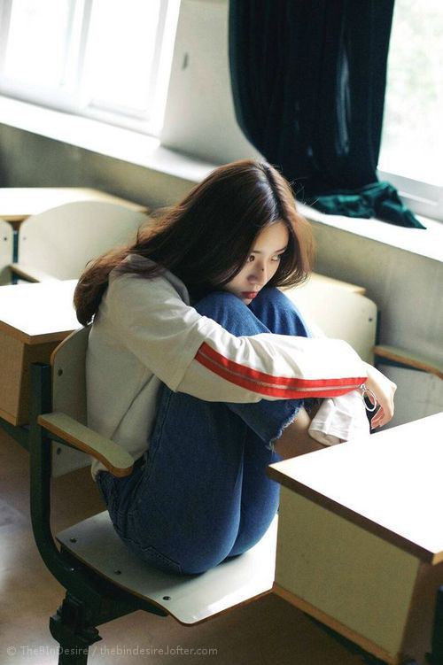 塞维利亚的雨，湿透的钢铁战车