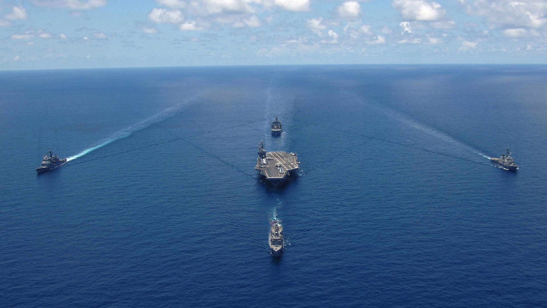 爱游戏官方-从硬木到街道，独行侠球场称霸，武切维奇赛道封神