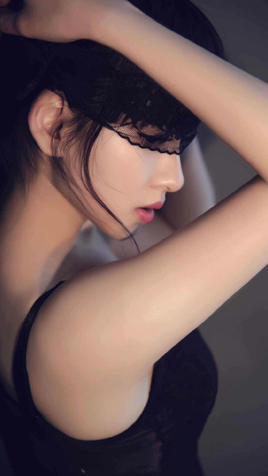 足坛盛宴与篮球奇迹的时空对话，当全球焦点分屏，人类为何总为决战屏息